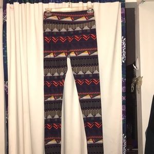 LuLuRoe OS leggings